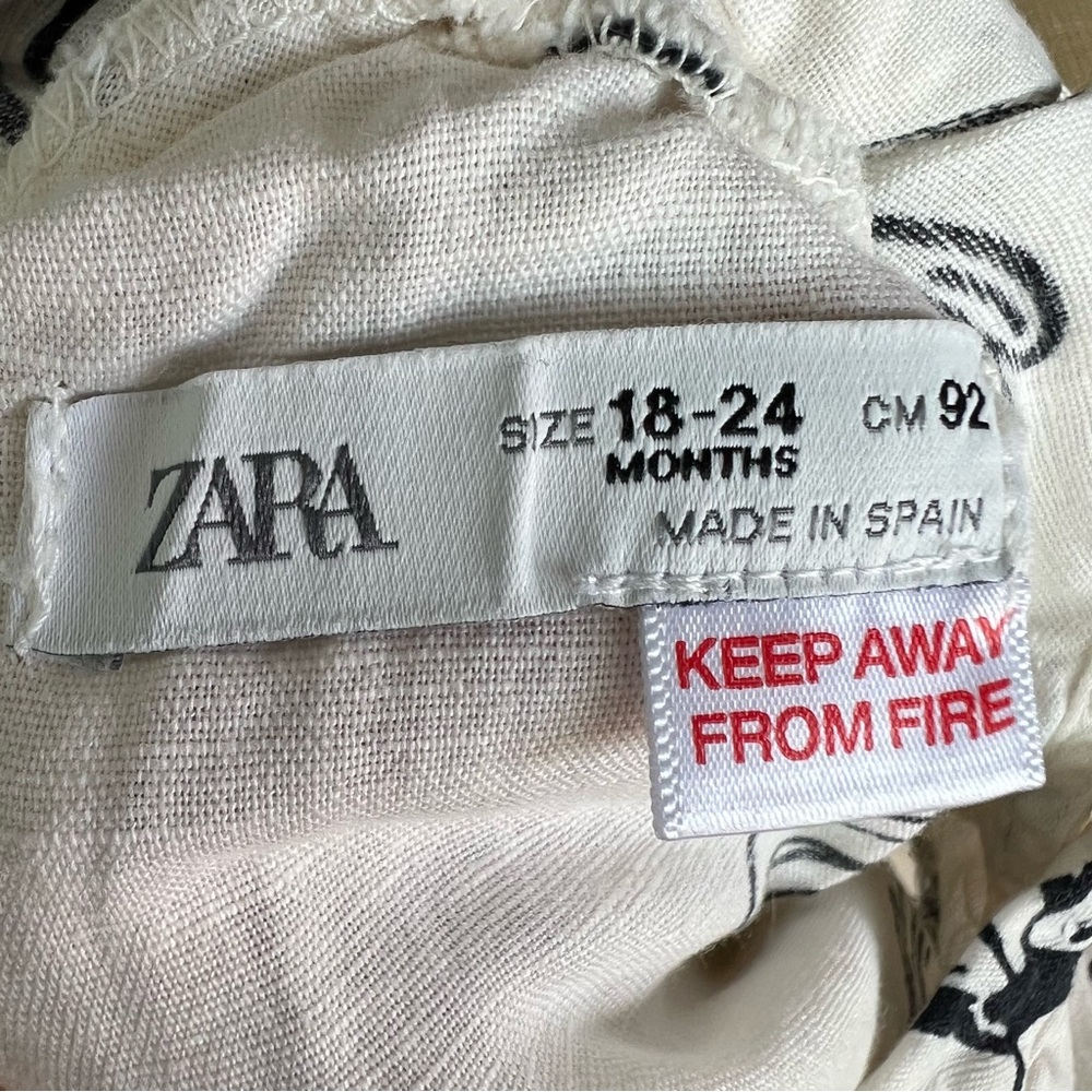 Zara Cotten/Linen Blend Kids Dress with Black Floral Size 18-24M - Picture 2 of 5